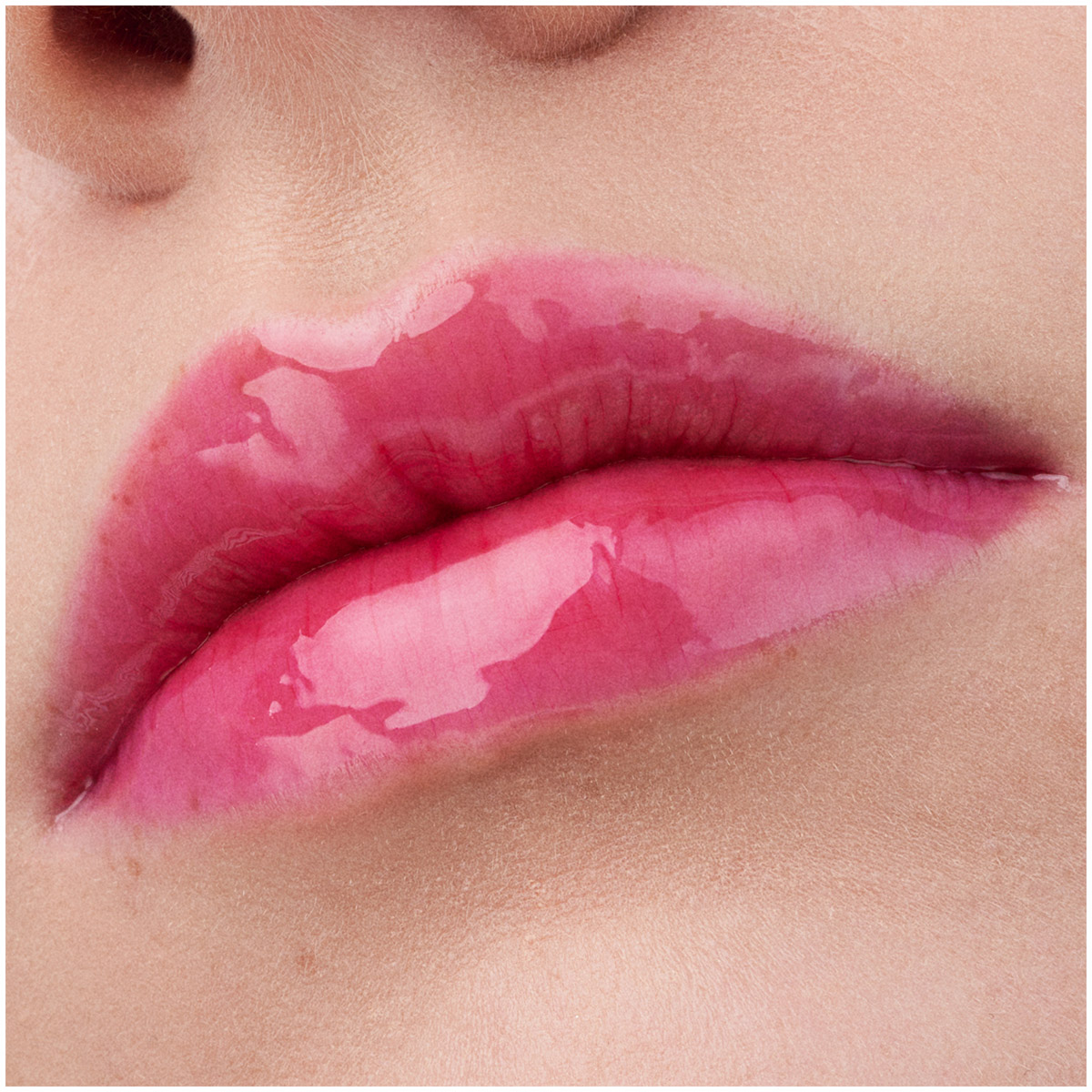 Масло для губ Glossin' Glow Tinted, тон 020 Drama Mama от Catrice + 7